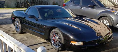 1998 Chevrolet Corvette Base