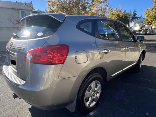 2011 Nissan Rogue S