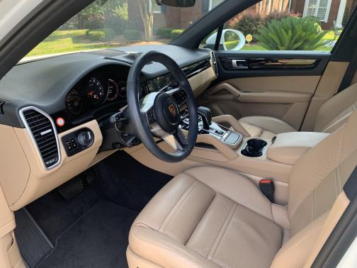 2019 Porsche Cayenne Base