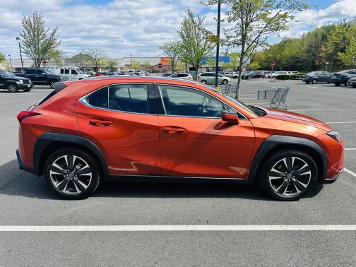 2019 Lexus UX 250h Base