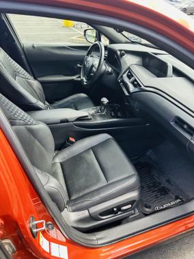 2019 Lexus UX 250h Base