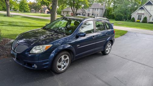 2005 Pontiac Vibe Base
