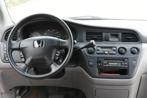 Red 2003 Honda Odyssey EX-L