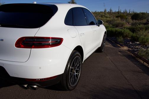 White 2017 Porsche Macan Macan S