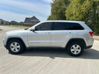 Silver 2012 Jeep Grand Cherokee Laredo