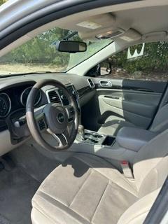 Silver 2012 Jeep Grand Cherokee Laredo