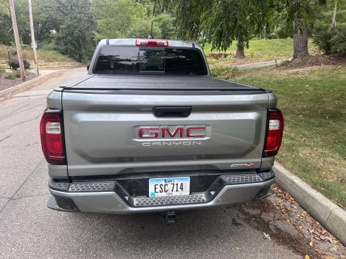 2023 GMC Canyon AT4