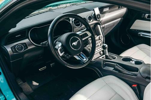 2021 Ford Mustang EcoBoost Premium