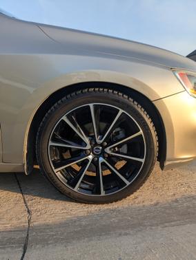 2016 Volvo V60 T5 Drive-E Platinum