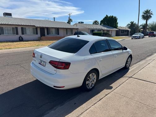 White 2016 Volkswagen Jetta 1.4T SE