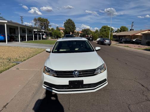 White 2016 Volkswagen Jetta 1.4T SE