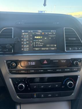 2016 Hyundai SONATA SE