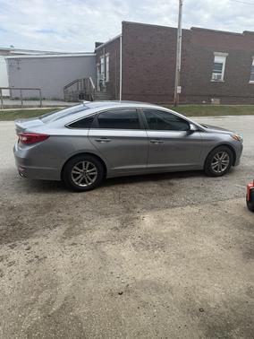 2016 Hyundai SONATA SE