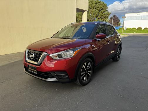 2018 Nissan Kicks SV