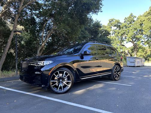 2022 BMW X7 xDrive40i