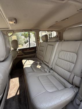 2002 Lexus LX 470 Base