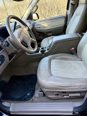 2005 Mercury Mountaineer Base