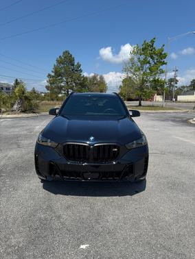 2025 BMW X5 M60i