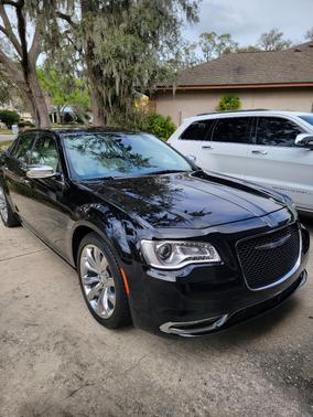 2017 Chrysler 300C Base