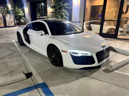 2014 Audi R8 5.2