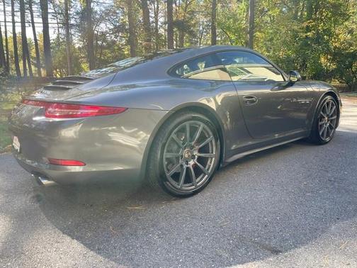Gray 2013 Porsche 911 911 Carrera 4S