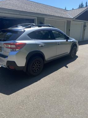 Silver 2018 Subaru Crosstrek 2.0i Premium