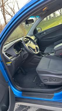 Blue 2017 Hyundai TUCSON SE