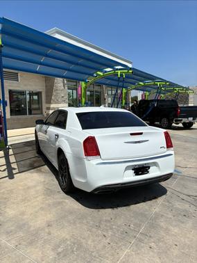 White 2017 Chrysler 300C Base