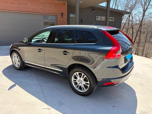 2015 Volvo XC60 3.2 Premier