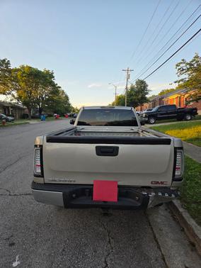 Beige 2008 GMC Sierra 1500 Work Truck