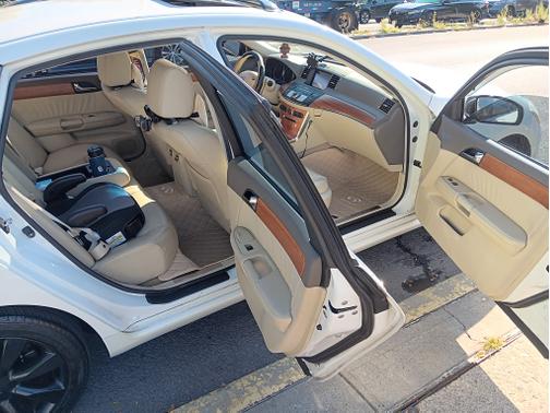 White 2007 INFINITI M35 x