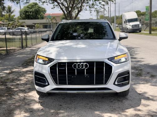 2021 Audi Q5 45 Premium Plus