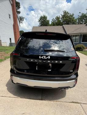 Black 2024 Kia Telluride SX Prestige