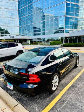 2018 Volvo S90 T5 Momentum