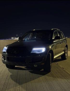 Black 2010 Volkswagen Touareg V6 TDI