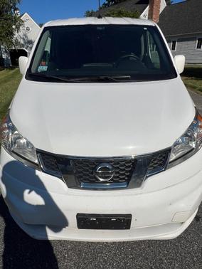 White 2019 Nissan NV200 SV