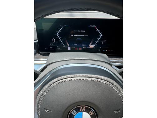 2024 BMW X6 xDrive40i