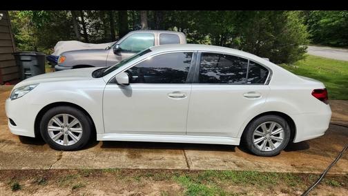 2012 Subaru Legacy 2.5i Premium