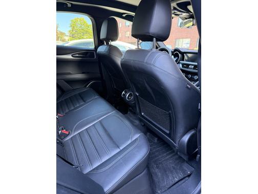 2018 Alfa Romeo Stelvio Ti Sport