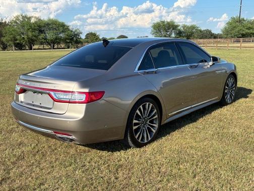 2018 Lincoln Continental Reserve