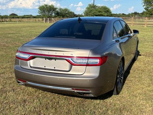 2018 Lincoln Continental Reserve