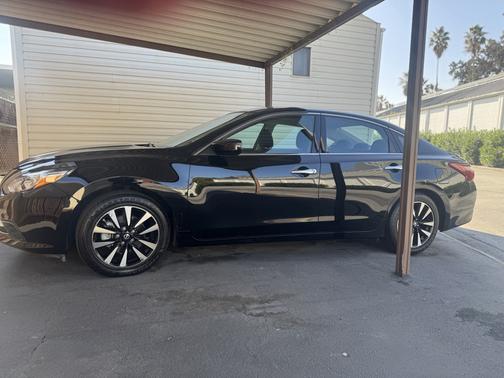 2018 Nissan Altima 2.5 SV
