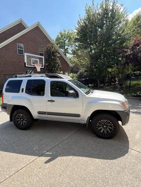 2012 Nissan Xterra S