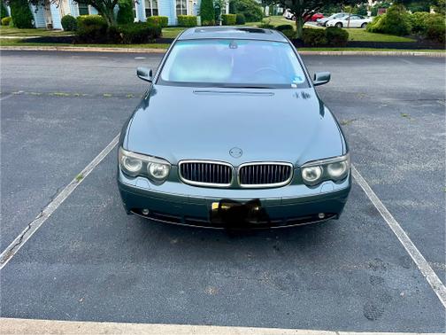 2003 BMW 745 i