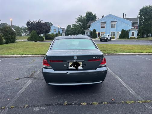 2003 BMW 745 i