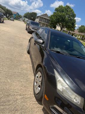 Black 2016 Chevrolet Cruze Limited LS