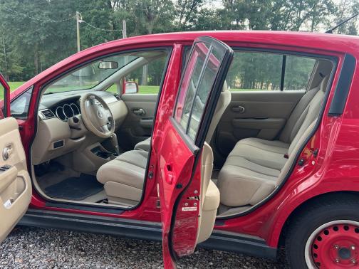 2007 Nissan Versa S