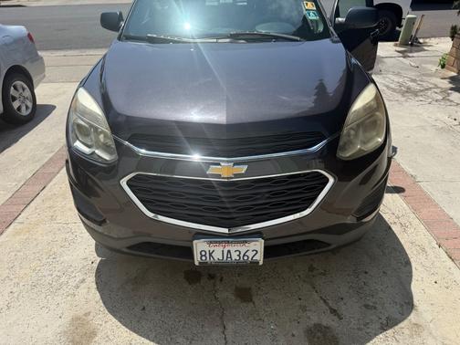 Gray 2016 Chevrolet Equinox L