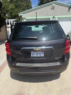 Gray 2016 Chevrolet Equinox L