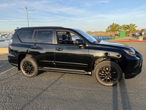 2019 Lexus GX 460 Base